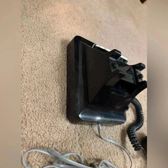 Black 50s Classic Desk Phone - Picture 9 of 10